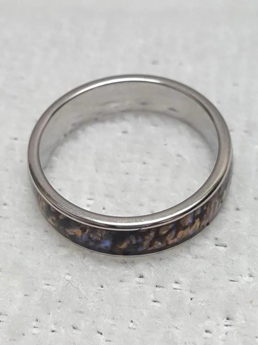 Silver Abalone Inlay Women's Band - Iridescent Green
